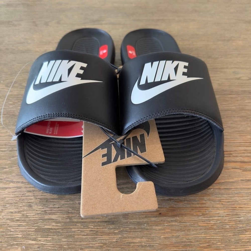 Nike Victori One Slides Mens Size 12 Black White Sandals CN9675-002 NWT
